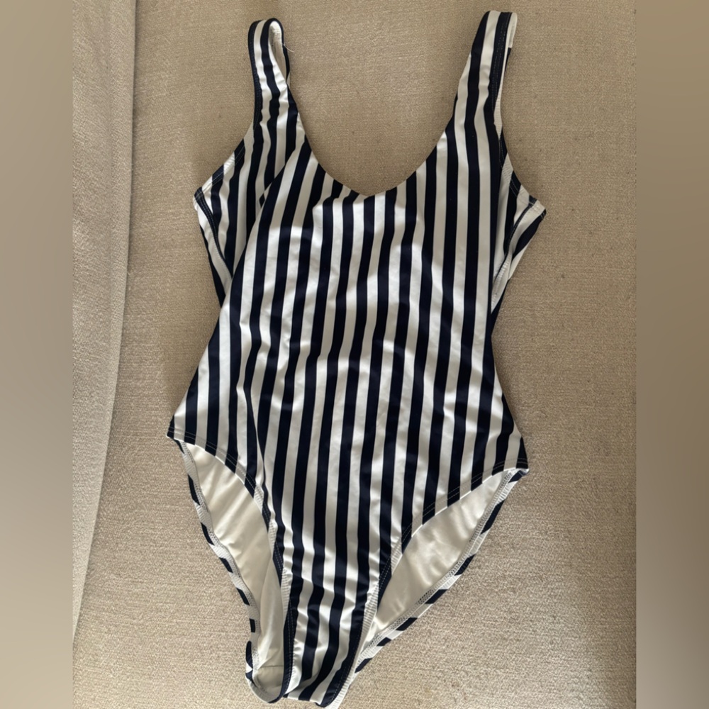 Andie Swim Striped Navy Blue and White One Piece